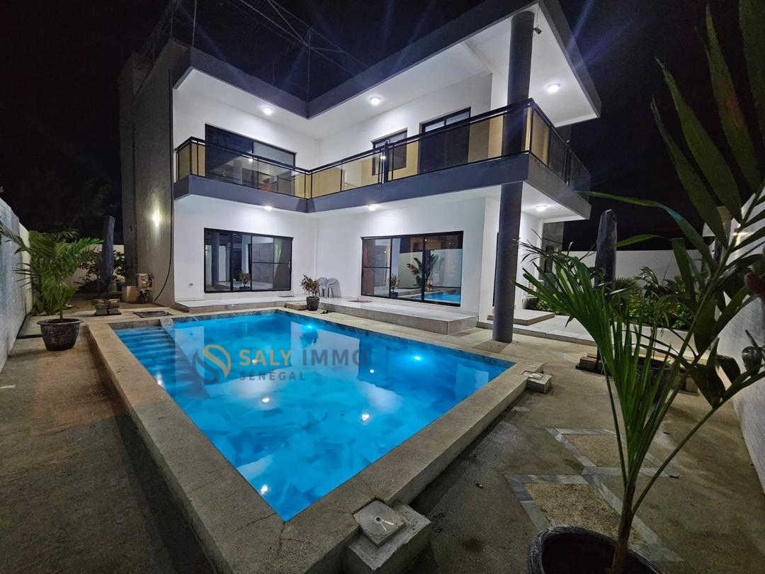 Villa À louer à Nguékhokh — réf. LNGK170
