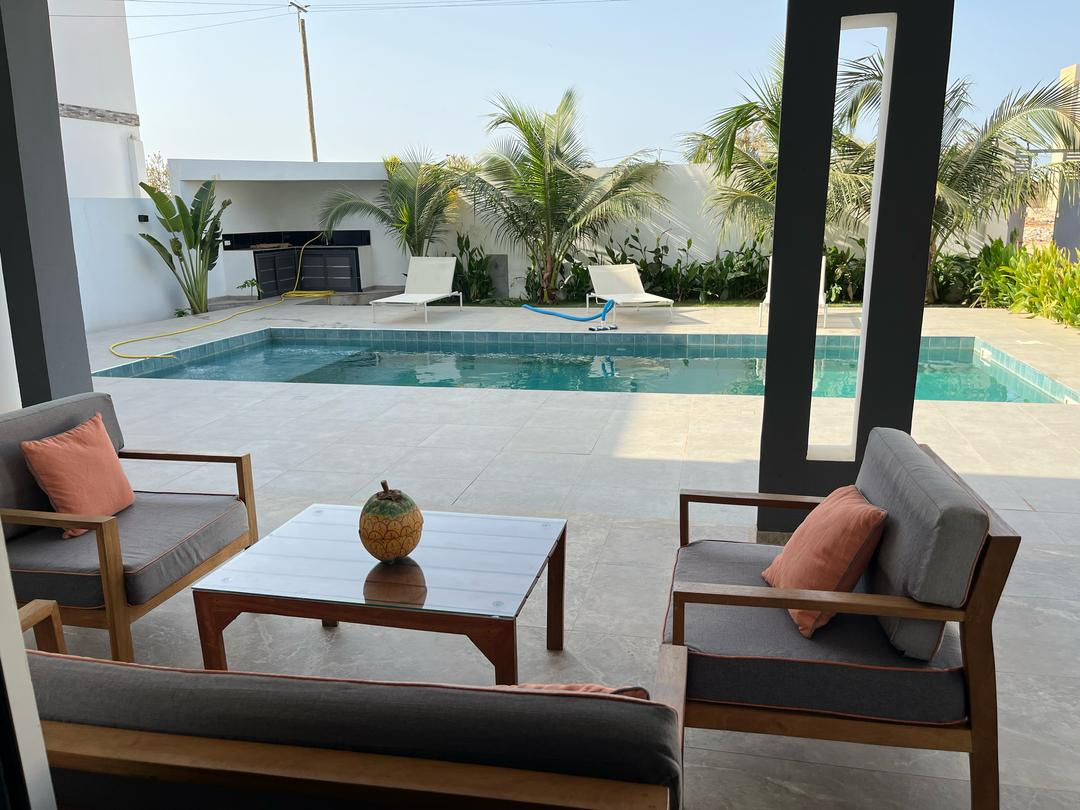 Villa À louer à Saly — réf. LSA077