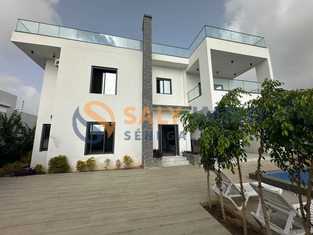 Villa À vendre à Saly — réf. LSA530