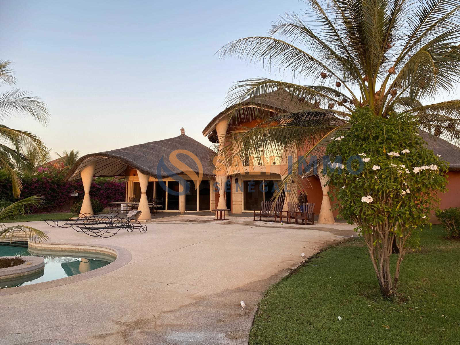 Villa avec piscine à Nguérigne — réf. VGU278