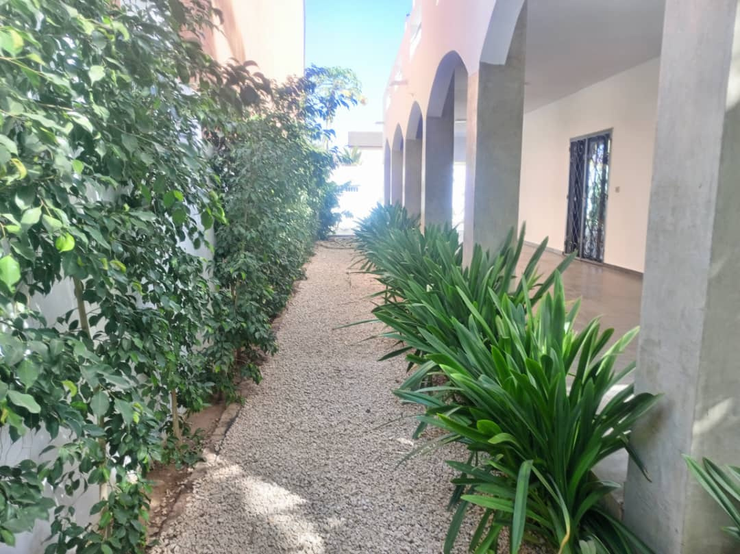 Villa À vendre à Saly — réf. VSA055 — photo 2