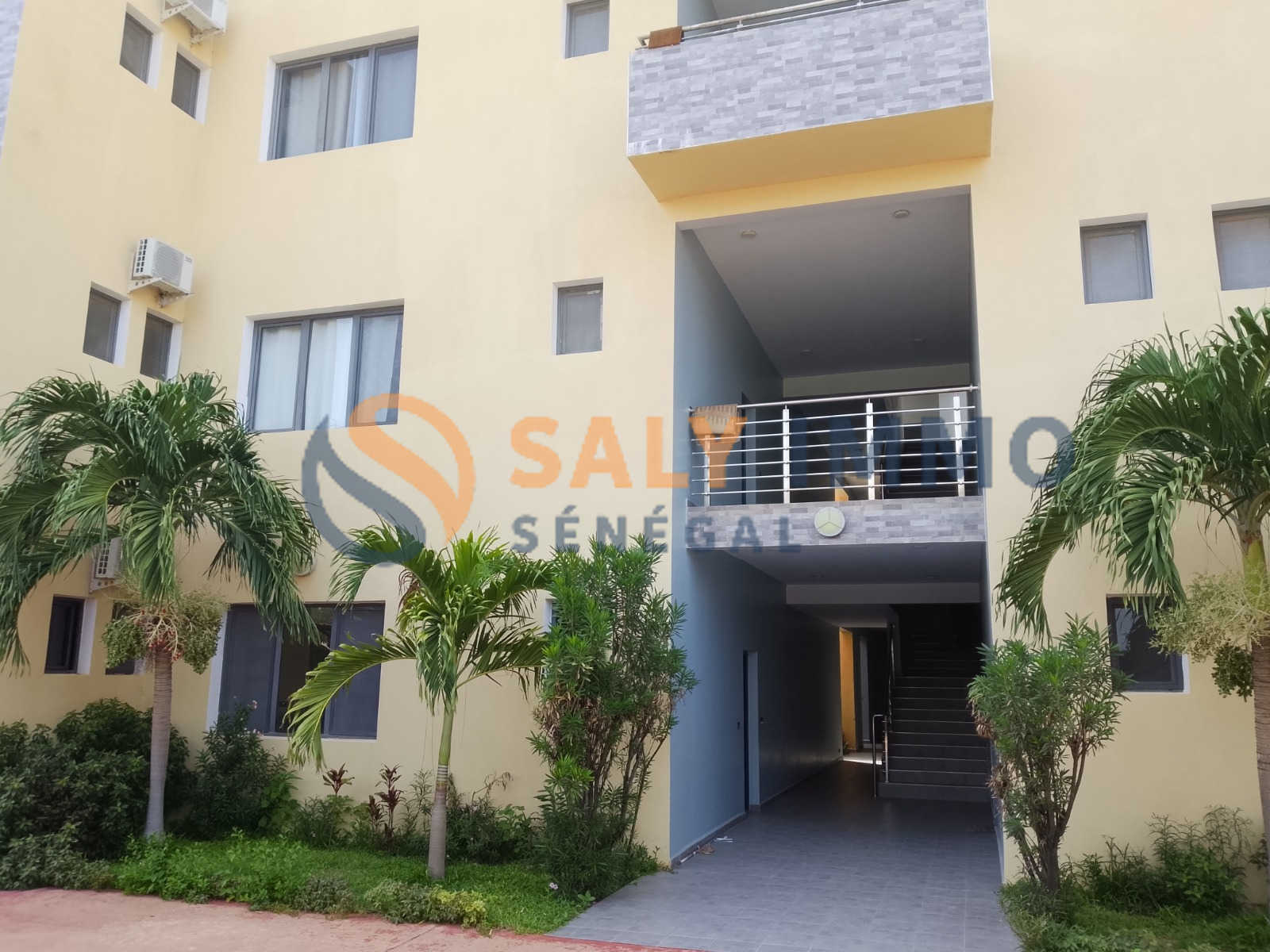Appartement À vendre à Saly — réf. VSA657