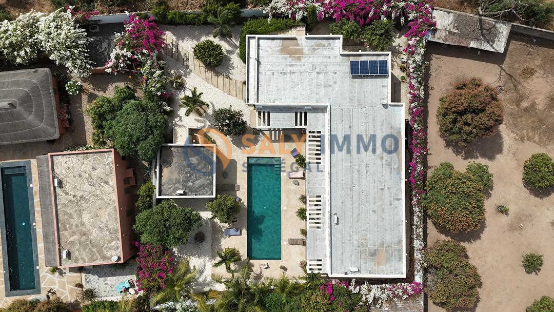 Villa À vendre à Warang — réf. VWA404